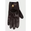 Leather gloves with seams facing out