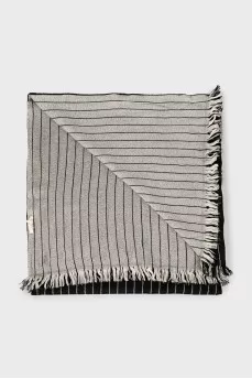 Black and white striped scarf