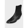 Leather cossacks with metal toe