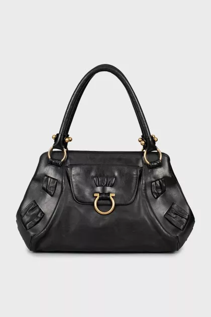 Tote bag with gold-tone hardware