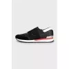 Combination sneakers with elastic closure