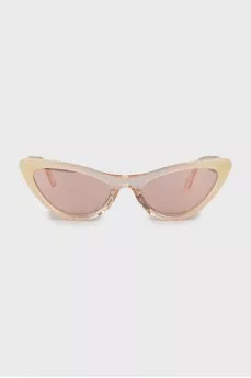 Triangular sunglasses