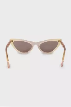 Triangular sunglasses