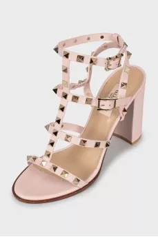 Босоножки Rockstud