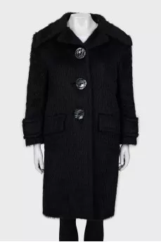 Wool coat with large buttons