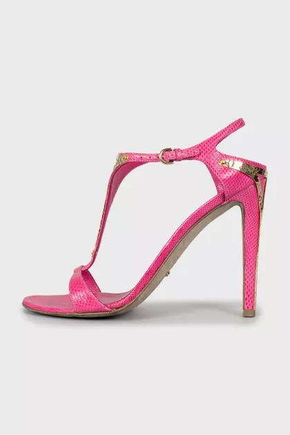 Leather sandals with gold decoration