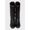 Two-tone mid-heel boots