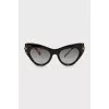 Sunglasses with decorative frames