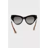 Sunglasses with decorative frames