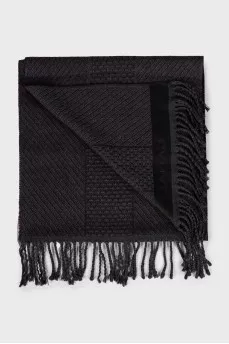 Wool scarf with fringe