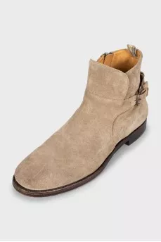 Brown men's boots