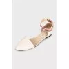 Ballerinas with embossed leather