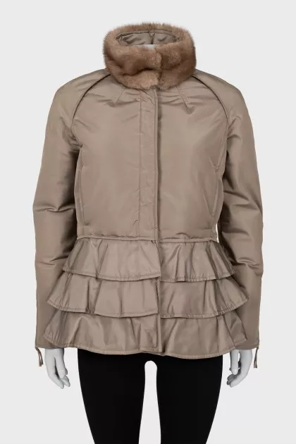 Fitted jacket with fur collar
