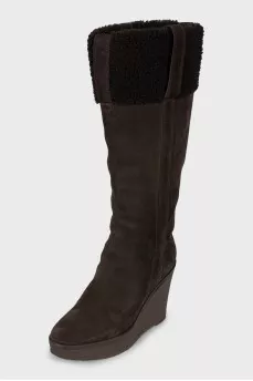 Insulated suede wedge boots