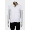 White T-shirt with scarf
