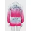 Suit with shorts in gradient print