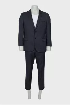 Men's wool suit in fine print