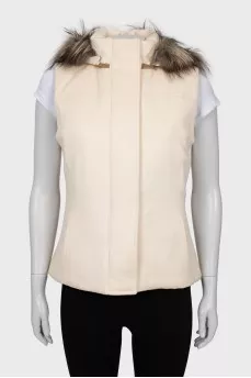 Cashmere vest with fur hood