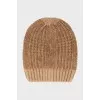 Brown knitted hat with tag