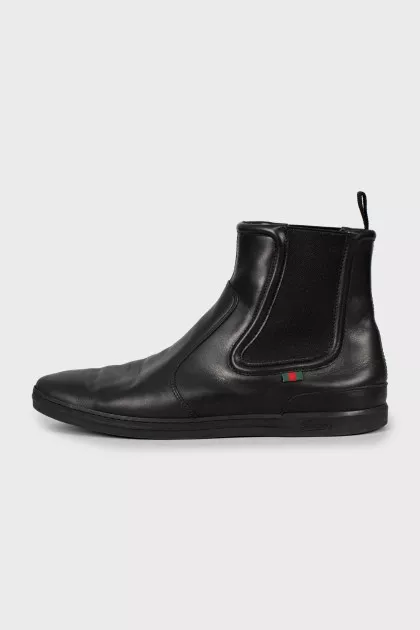 Men's leather Chelsea boots