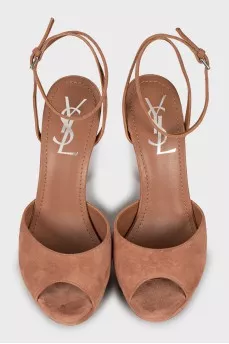 Suede sandals with tag