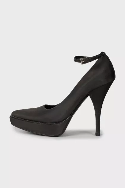 Textile high heels