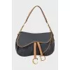 Saddle shoulder bag
