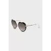 Gradient heart shaped sunglasses