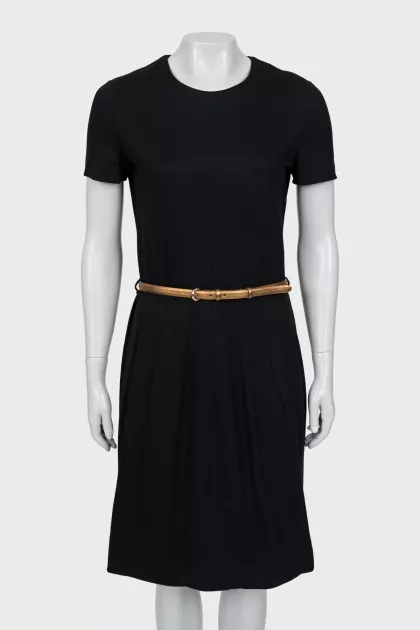 Wool dress with gold belt