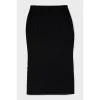 Midi skirt with slits at the bottom