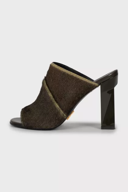 Green short pile sandals