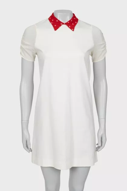 Shift dress with printed collar