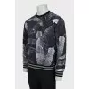 Men's sweatshirt in black and white print