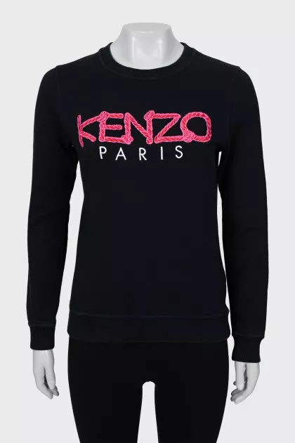 Black sweatshirt with signature print