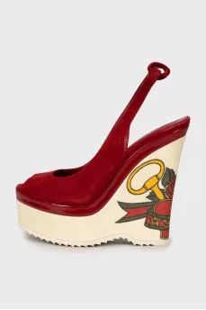 Printed wedge sandals