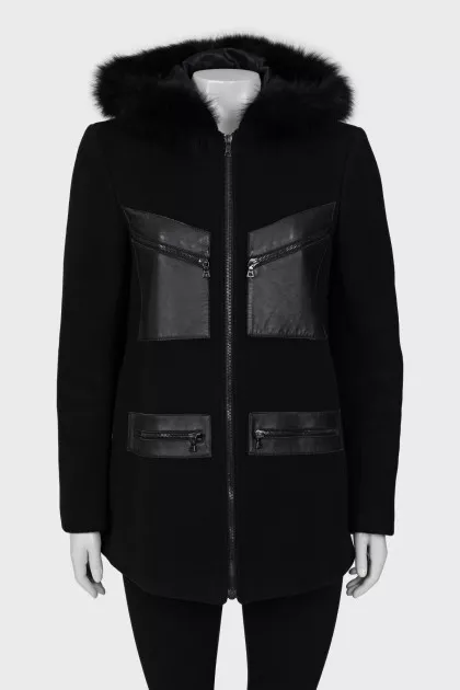 Cropped coat with fur hood