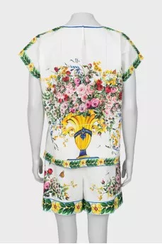 Floral shorts suit