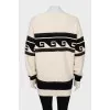 Slim fit sweater in abstract print