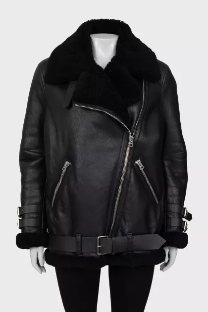 Black sheepskin coat made of leather and fur