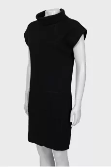 Short sleeve wool dress