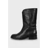 Leather boots with brand logo