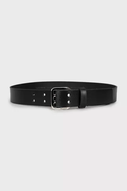 Black leather belt
