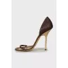 Leather sandals with animal print