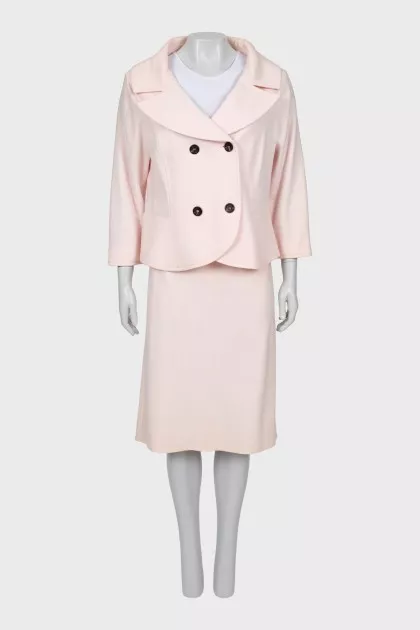Wool suit with skirt