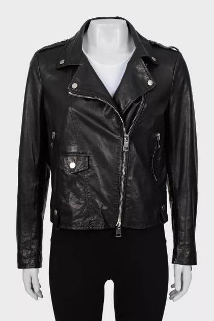 Straight fit leather jacket