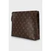 Clutch in branded print