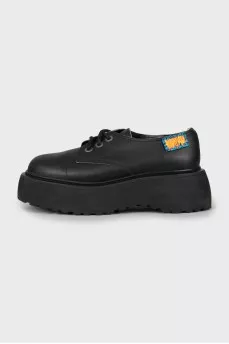 Leather shoes with chunky soles