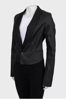Cropped black jacket with button down