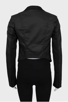 Cropped black jacket with button down