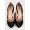 Patent leather high wedge shoes
